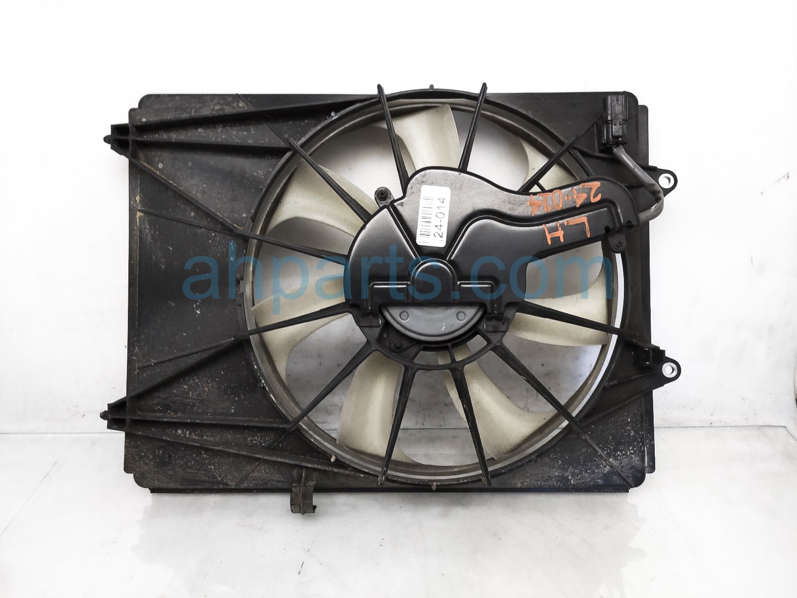 $125 Acura AC CONDENSOR FAN ASSEMBLY