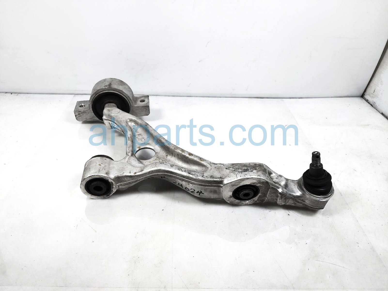 Sold 2022 Acura TLX Front Passenger Lower Control Arm 51350-TGV-A04,