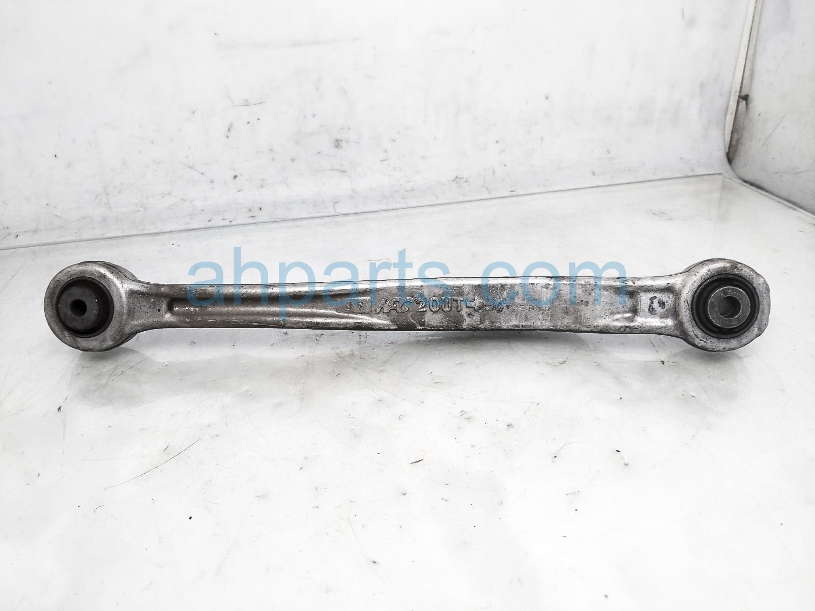 $60 Acura RR/RH REARWARD CONTROL ARM $60 Acura RR/RH REARWARD CONTROL ARM