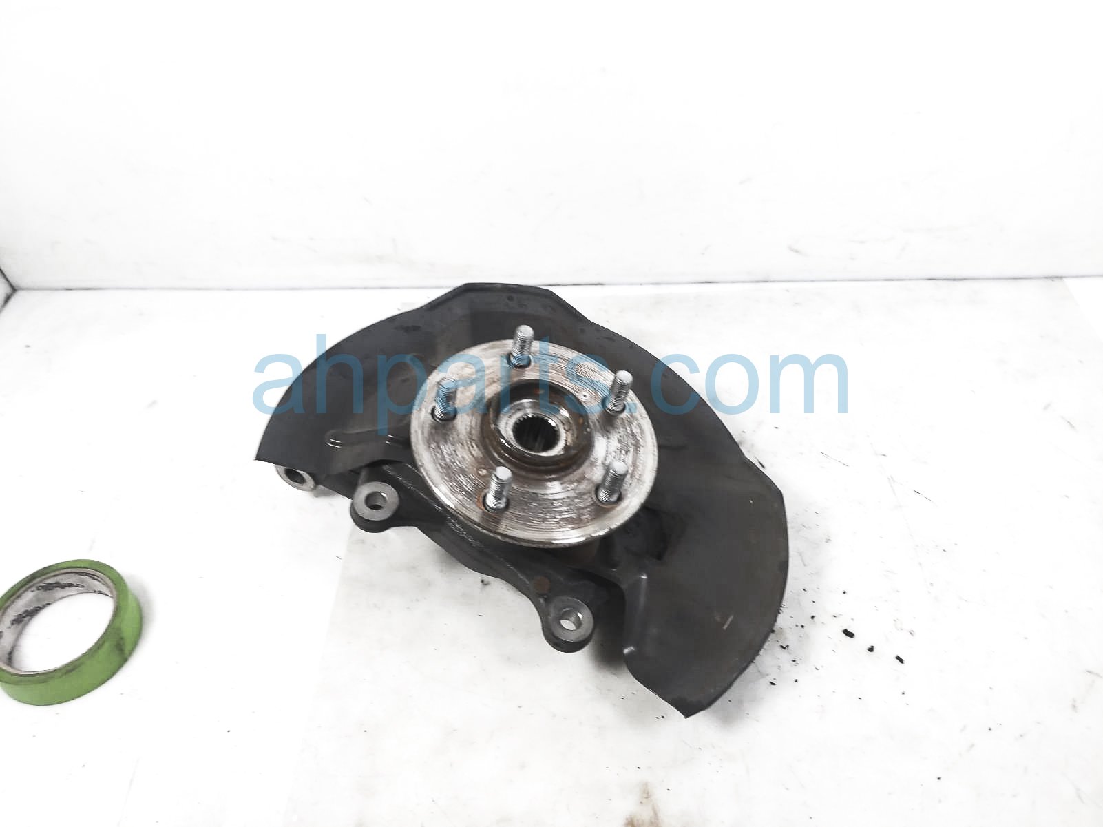 $165 Lexus FR/LH SPINDLE KNUCKLE HUB $165 Lexus FR/LH SPINDLE KNUCKLE HUB