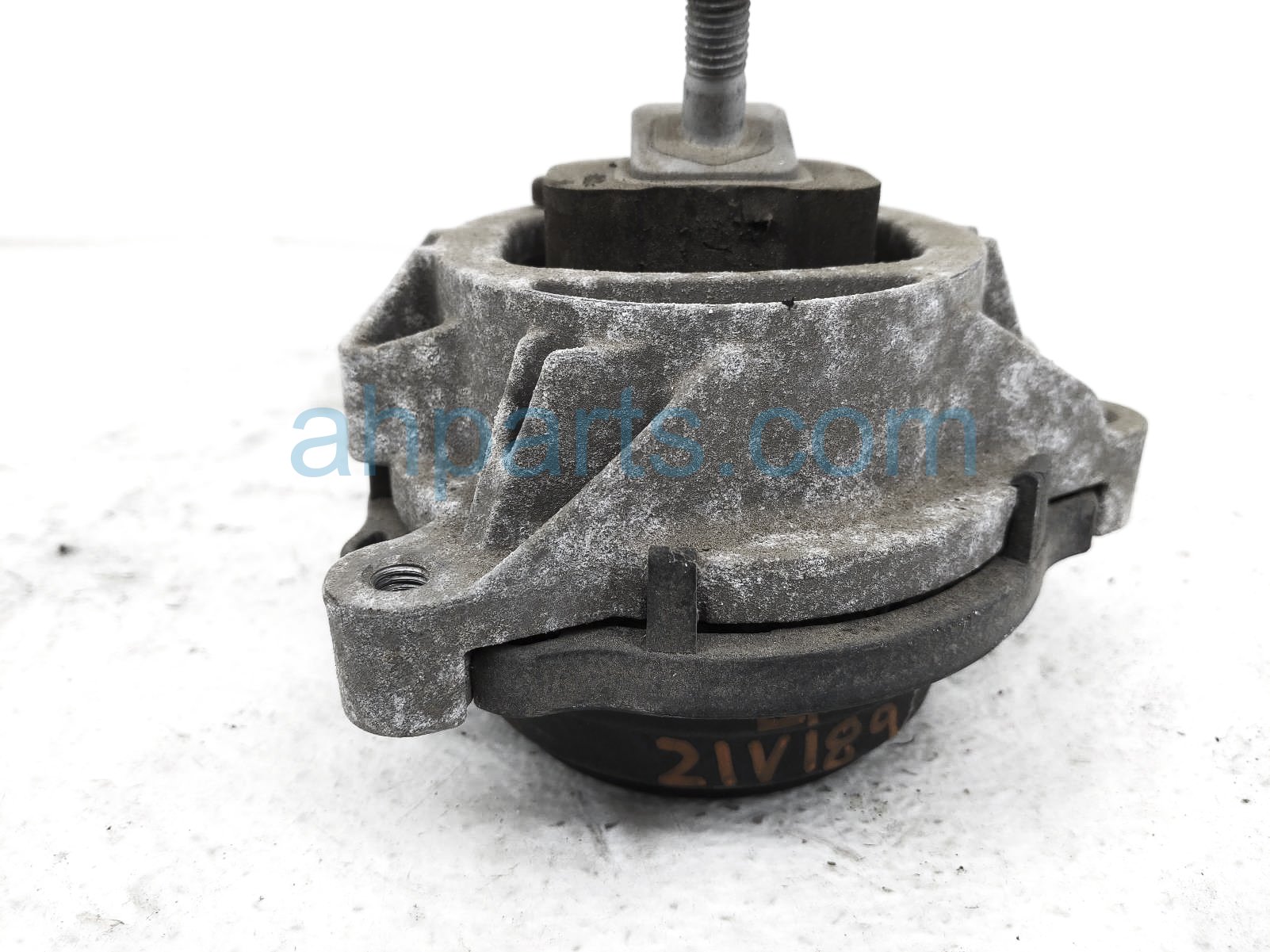 $40 BMW LH ENGINE MOUNT $40 BMW LH ENGINE MOUNT