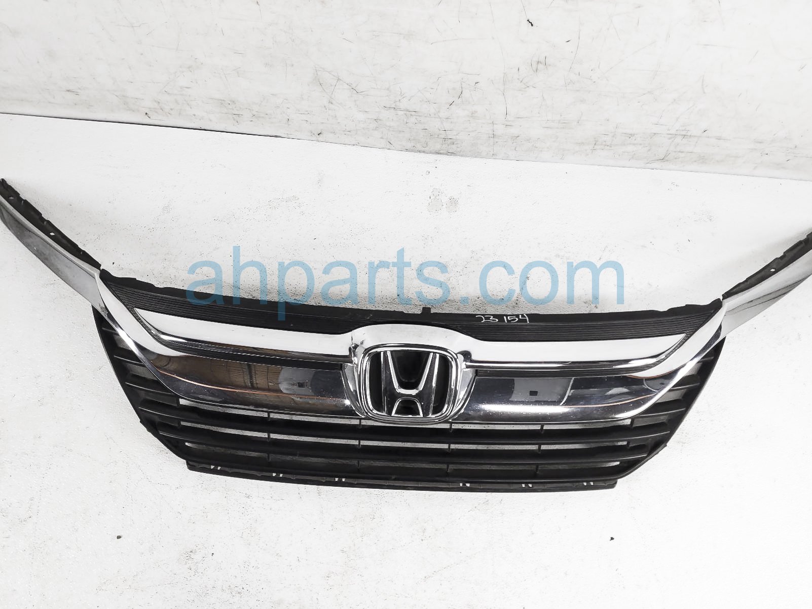 $450 Honda UPPER GRILLE - CHROME $450 Honda UPPER GRILLE - CHROME