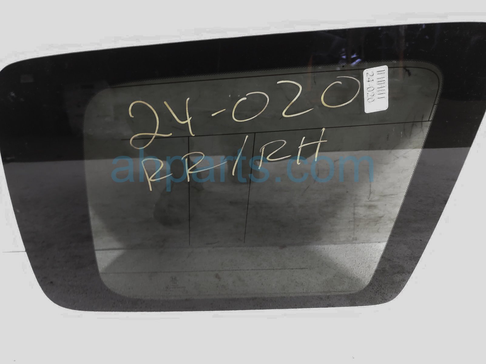 $75 Honda RH QUARTER WINDOW GLASS $75 Honda RH QUARTER WINDOW GLASS