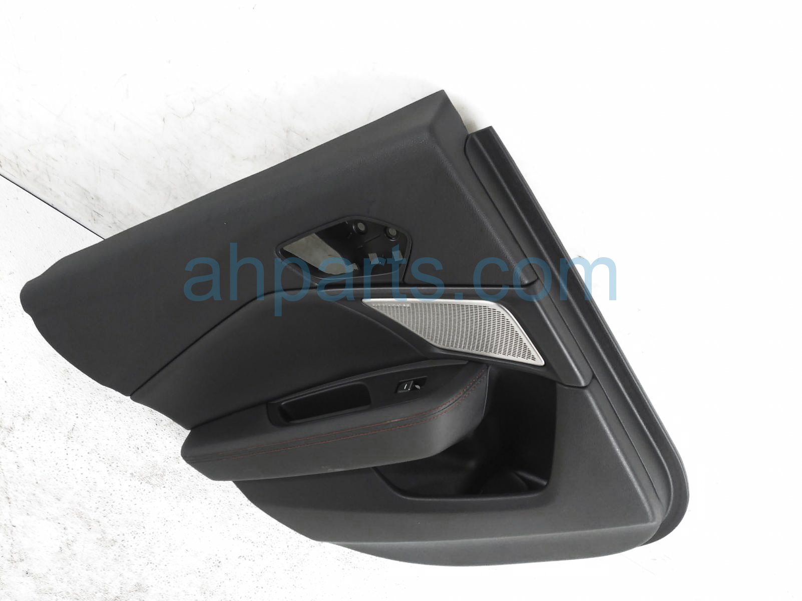 $175 Acura RR/LH INTERIOR DOOR PANEL - BLACK $175 Acura RR/LH INTERIOR DOOR PANEL - BLACK