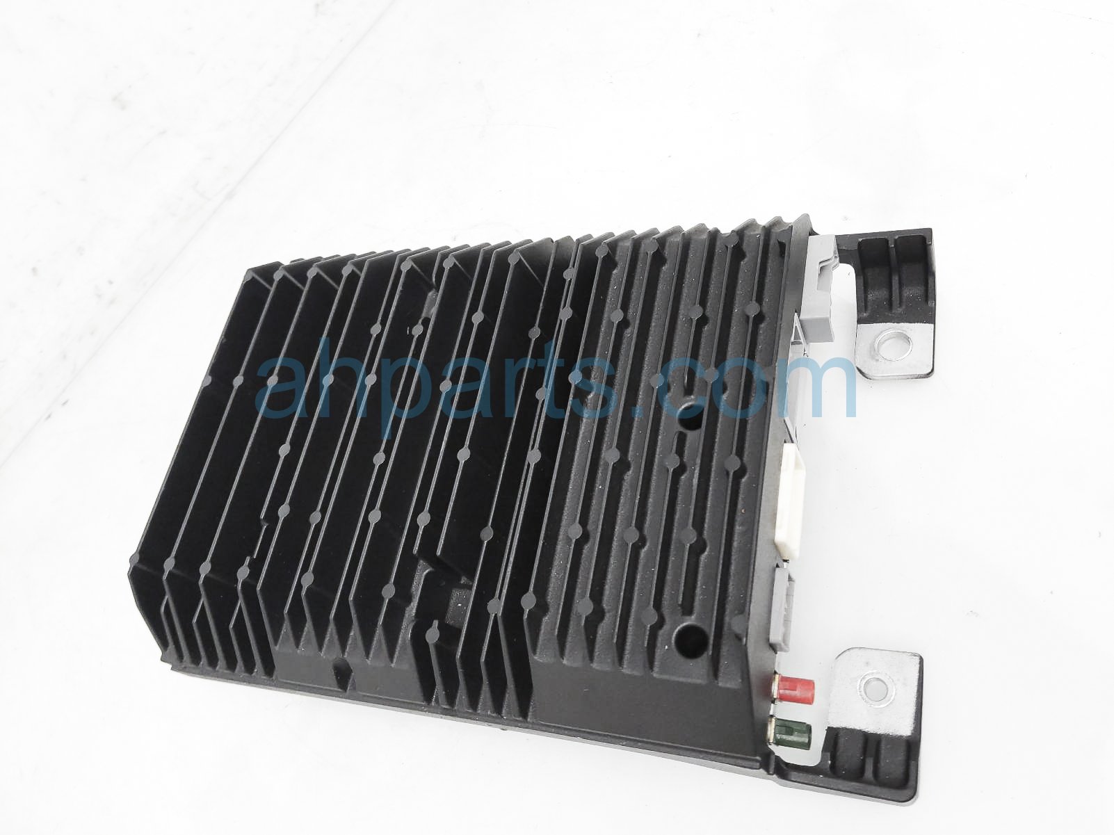 $325 Acura AUDIO AMPLIFER UNIT $325 Acura AUDIO AMPLIFER UNIT