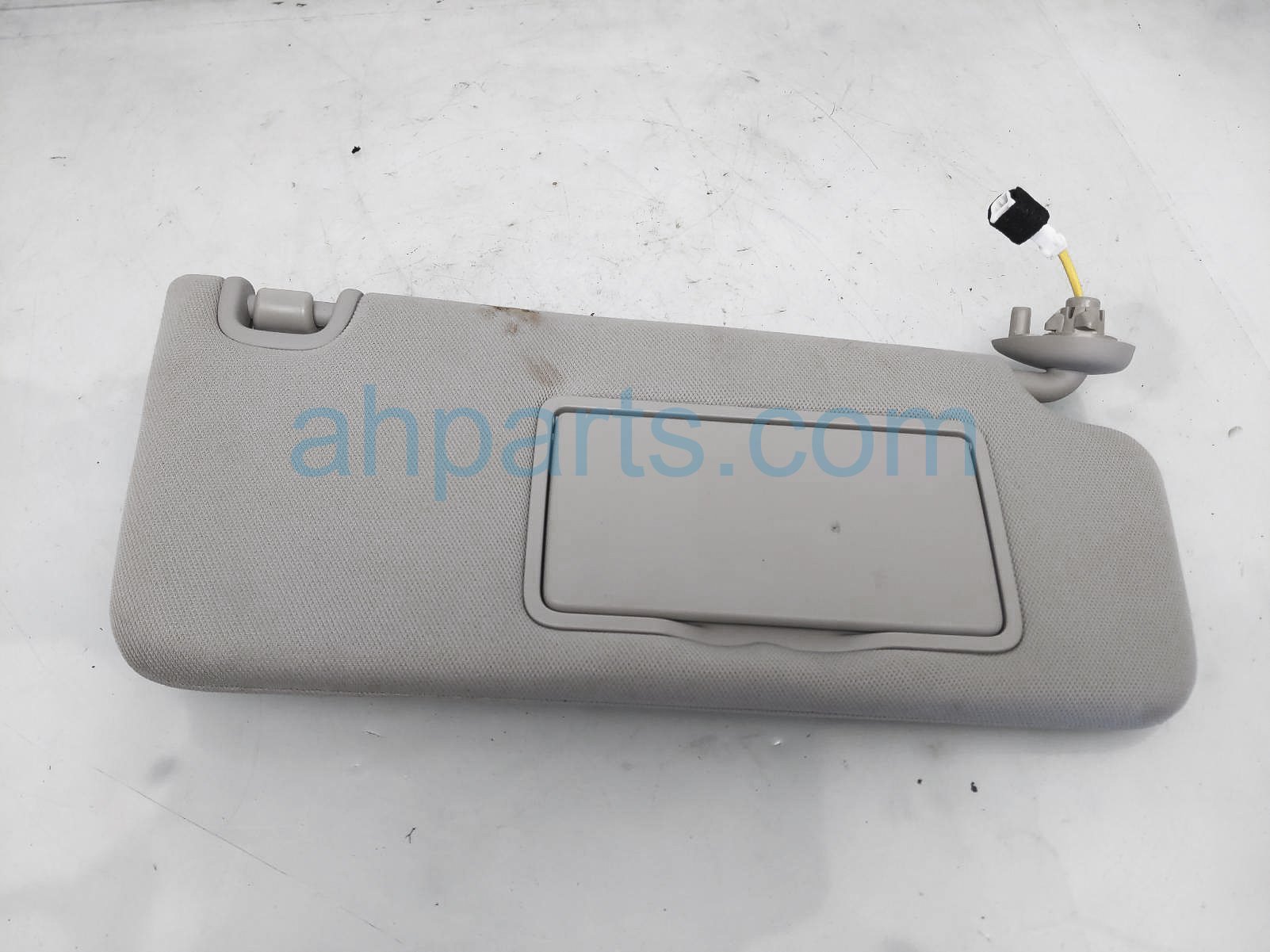 $40 Honda RH SUN VISOR - GREY $40 Honda RH SUN VISOR - GREY