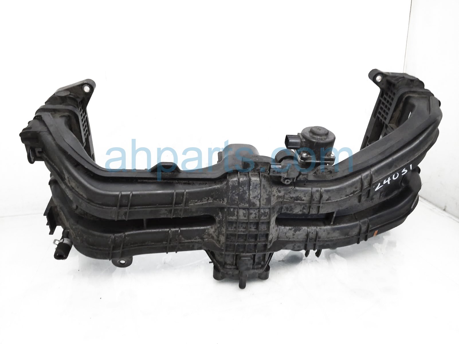 $150 Subaru INTAKE MANIFOLD $150 Subaru INTAKE MANIFOLD