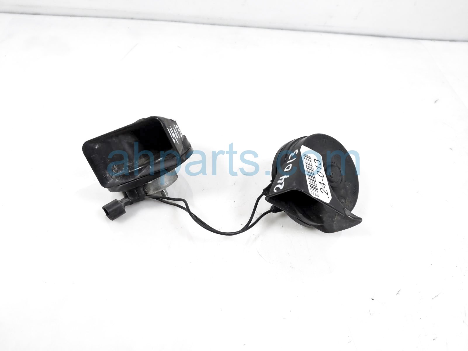 $35 Ford HIGH & LOW NOTE HORN ASSY $35 Ford HIGH & LOW NOTE HORN ASSY