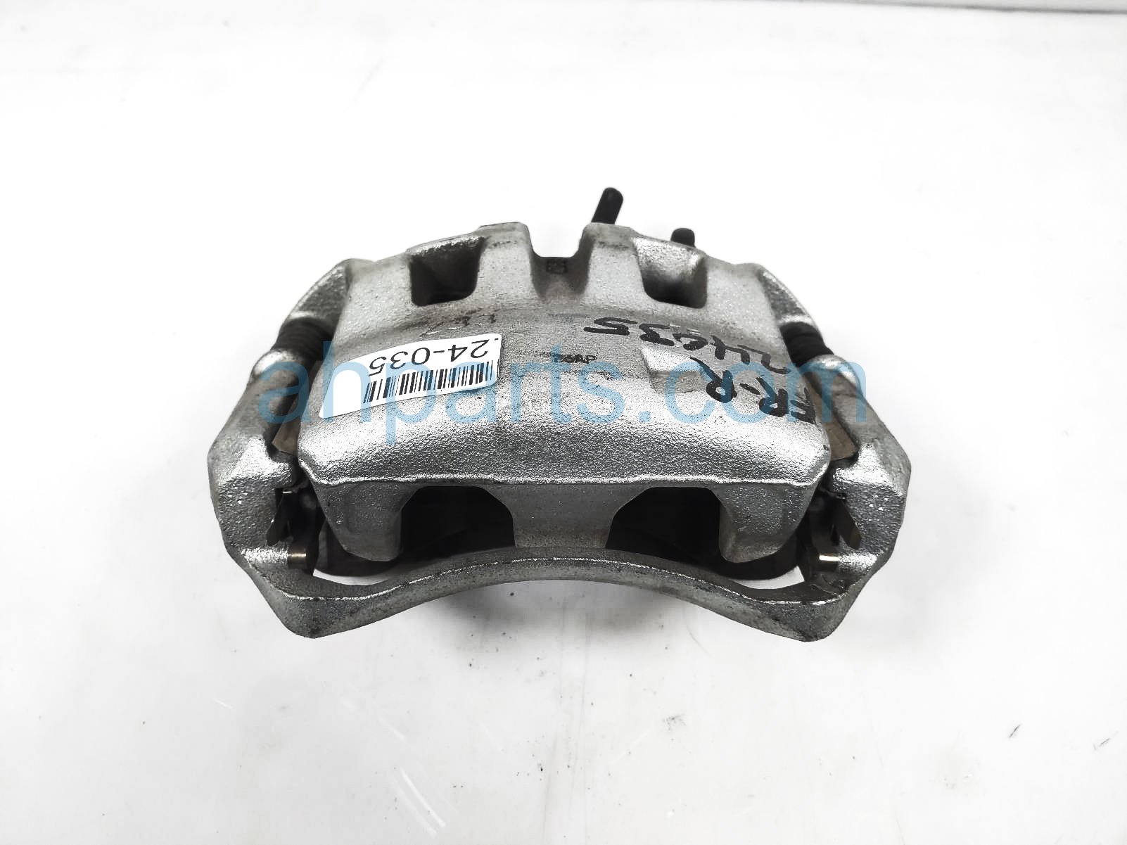 $55 Nissan FR/RH BRAKE CALIPER $55 Nissan FR/RH BRAKE CALIPER