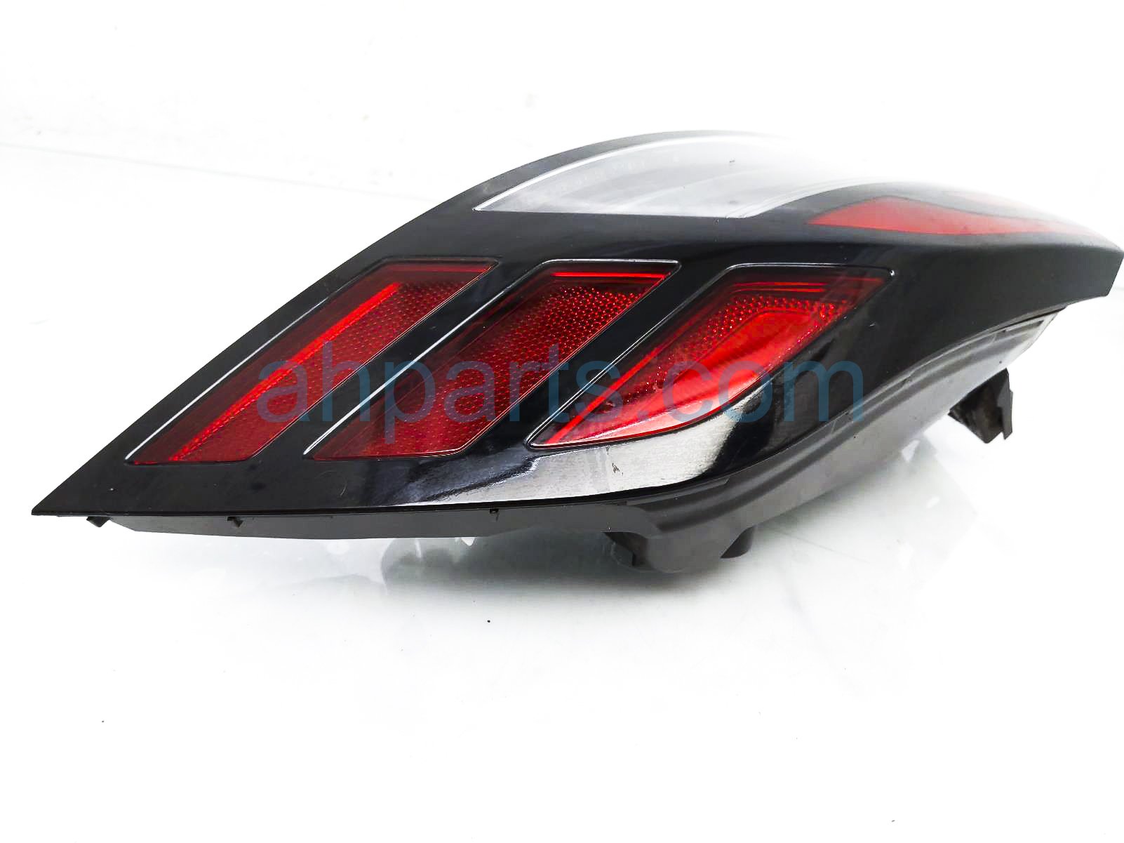 Sold 2023 Honda Accord Light / Rear Passenger Tail Lamp (on Body)  33500-30A-A01,