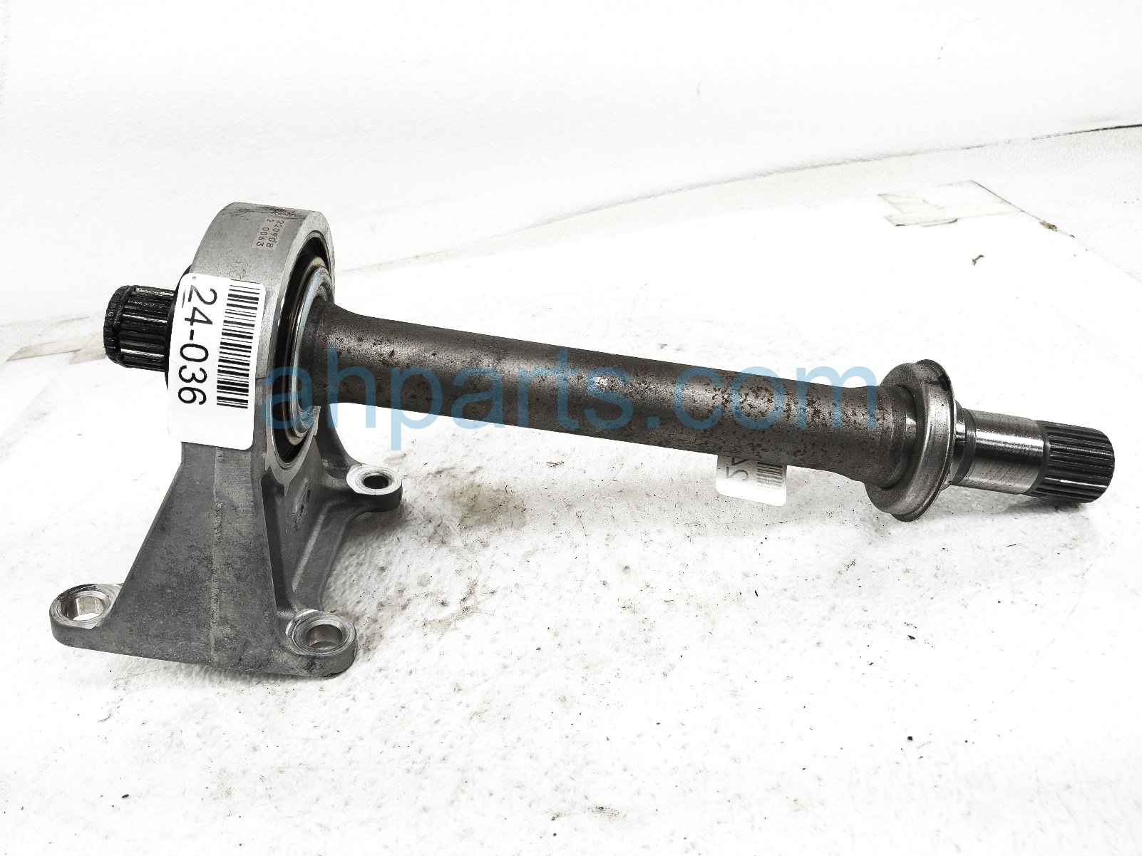 $125 Honda RH INTERMEDIATE JACK SHAFT - AT $125 Honda RH INTERMEDIATE JACK SHAFT - AT