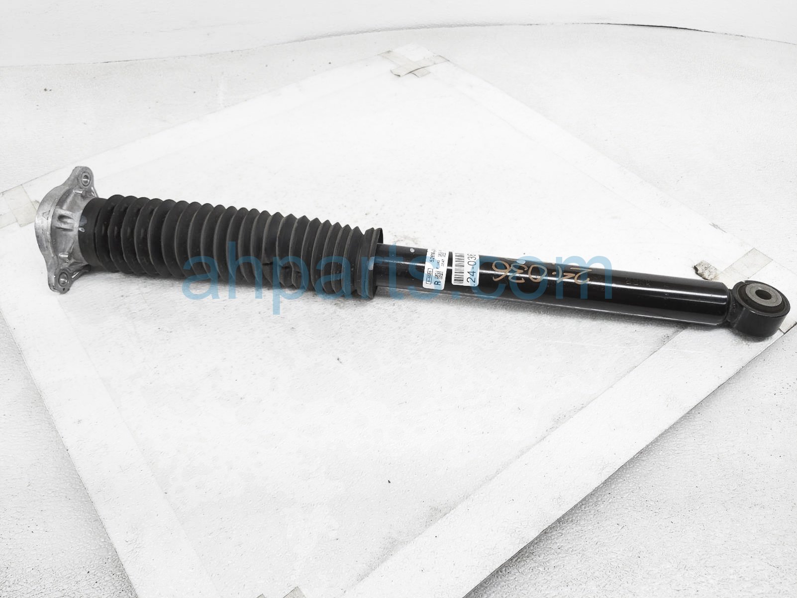 $75 Honda RR/RH SHOCK ABSORBER - EX