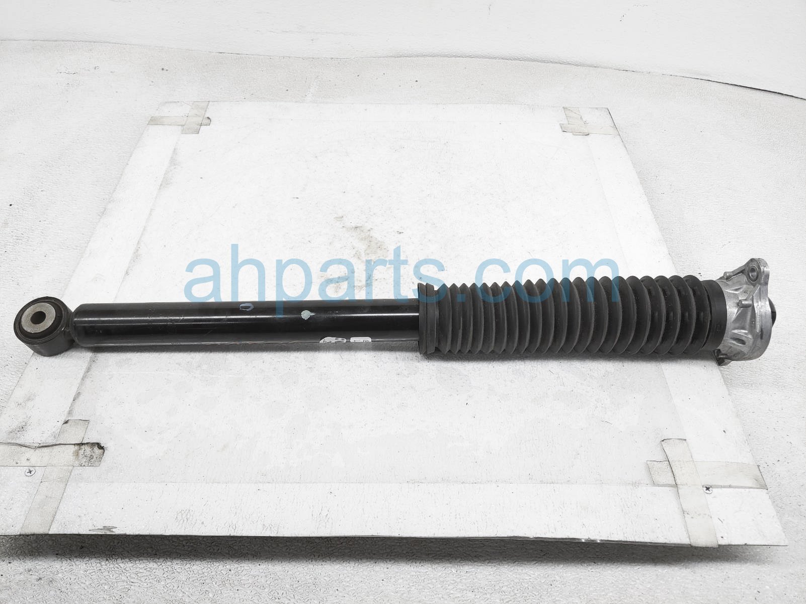 $75 Honda RR/LH SHOCK ABSORBER - EX $75 Honda RR/LH SHOCK ABSORBER - EX