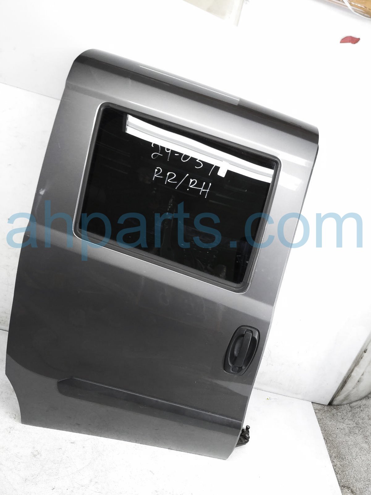 $595 Dodge RR/RH DOOR - GREY - NO INSIDE TRIM $595 Dodge RR/RH DOOR - GREY - NO INSIDE TRIM