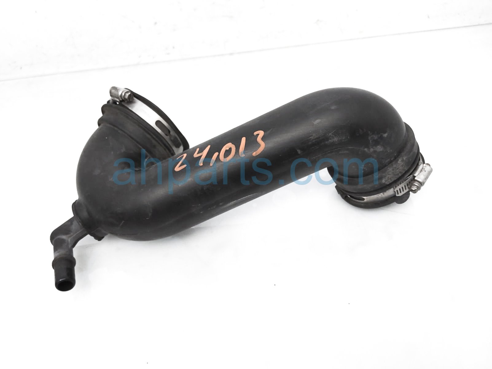 $35 Ford ENGINE AIR INTAKE TUBE - 2.0L $35 Ford ENGINE AIR INTAKE TUBE - 2.0L