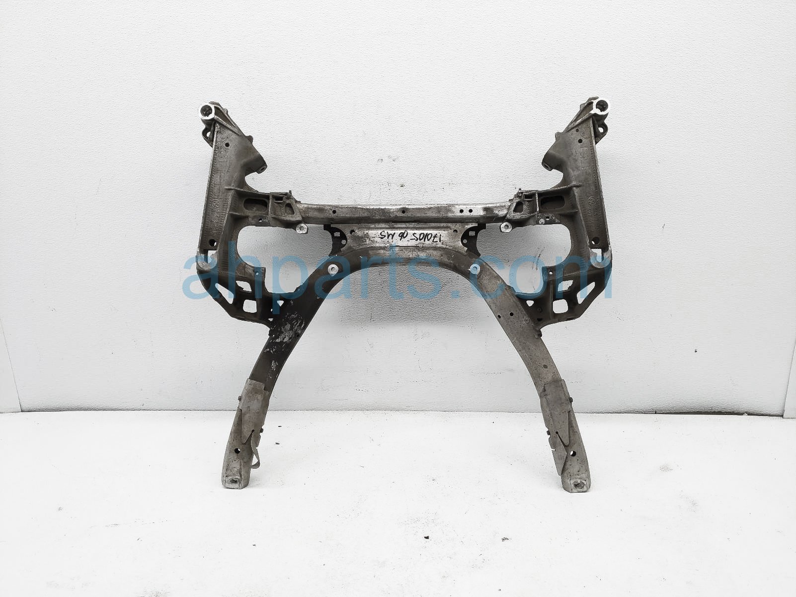 $250 BMW FRONT SUB FRAME / CROSSMEMBER $250 BMW FRONT SUB FRAME / CROSSMEMBER