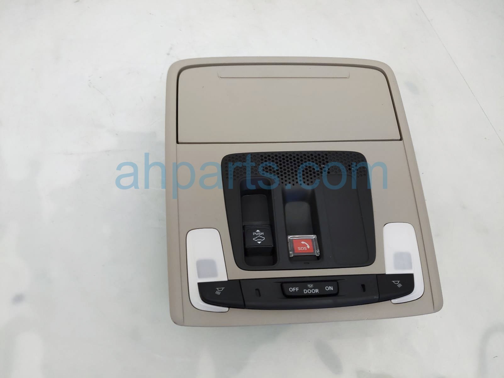 $65 Honda OVERHEAD CONSOLE / MAP LIGHT - TAN $65 Honda OVERHEAD CONSOLE / MAP LIGHT - TAN