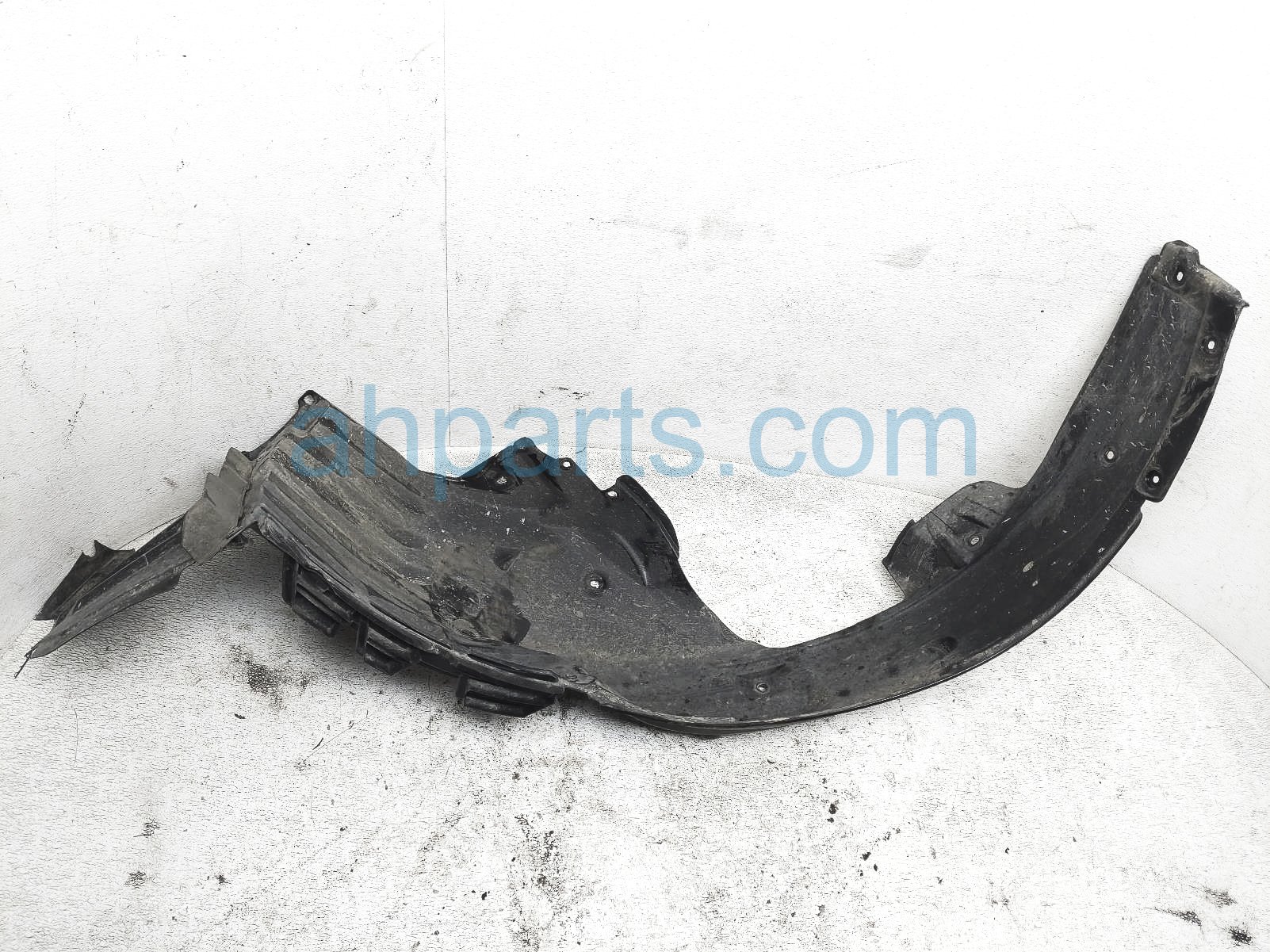 $30 Subaru FR/RH INNER FENDER LINER - NOTES $30 Subaru FR/RH INNER FENDER LINER - NOTES