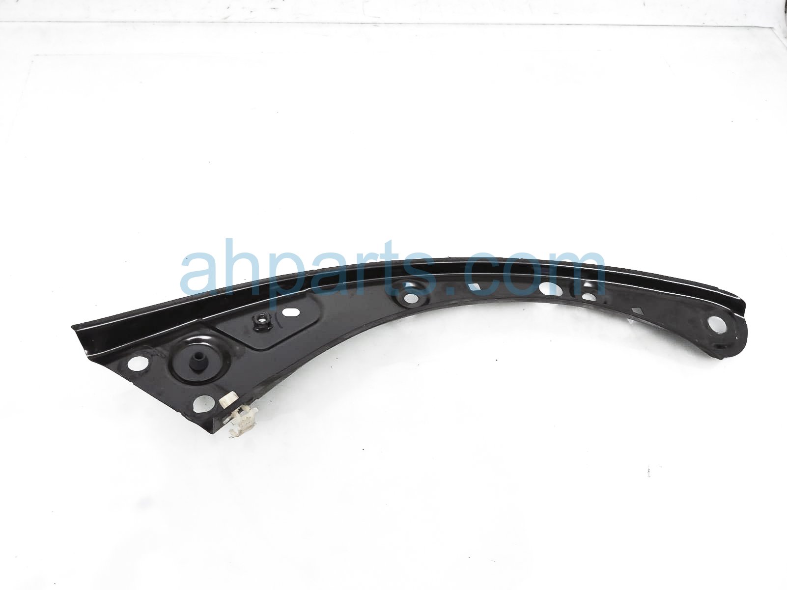 $25 Honda FRONT LH SUPPORT EXTENSION BRACKET $25 Honda FRONT LH SUPPORT EXTENSION BRACKET