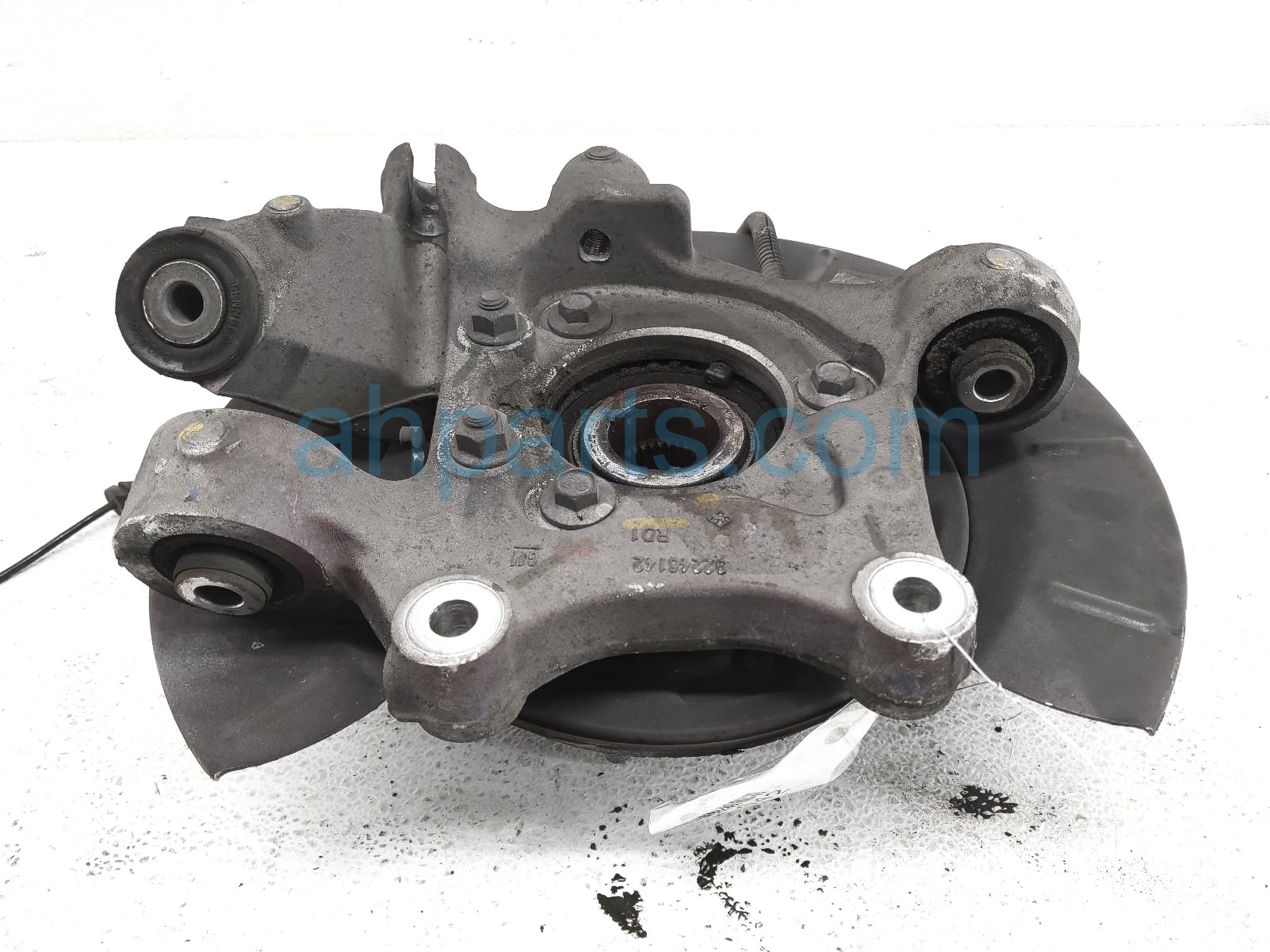 Sold 2015 Chevy Camaro Axle Stub Rear Passenger Spindle Knuckle
