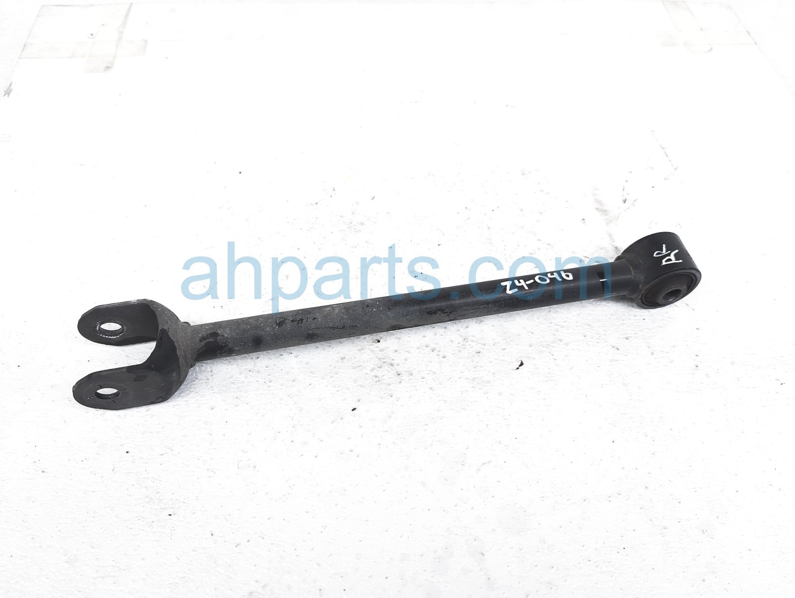 $49 Lexus RR/RH TRAILING CONTROL ARM $49 Lexus RR/RH TRAILING CONTROL ARM
