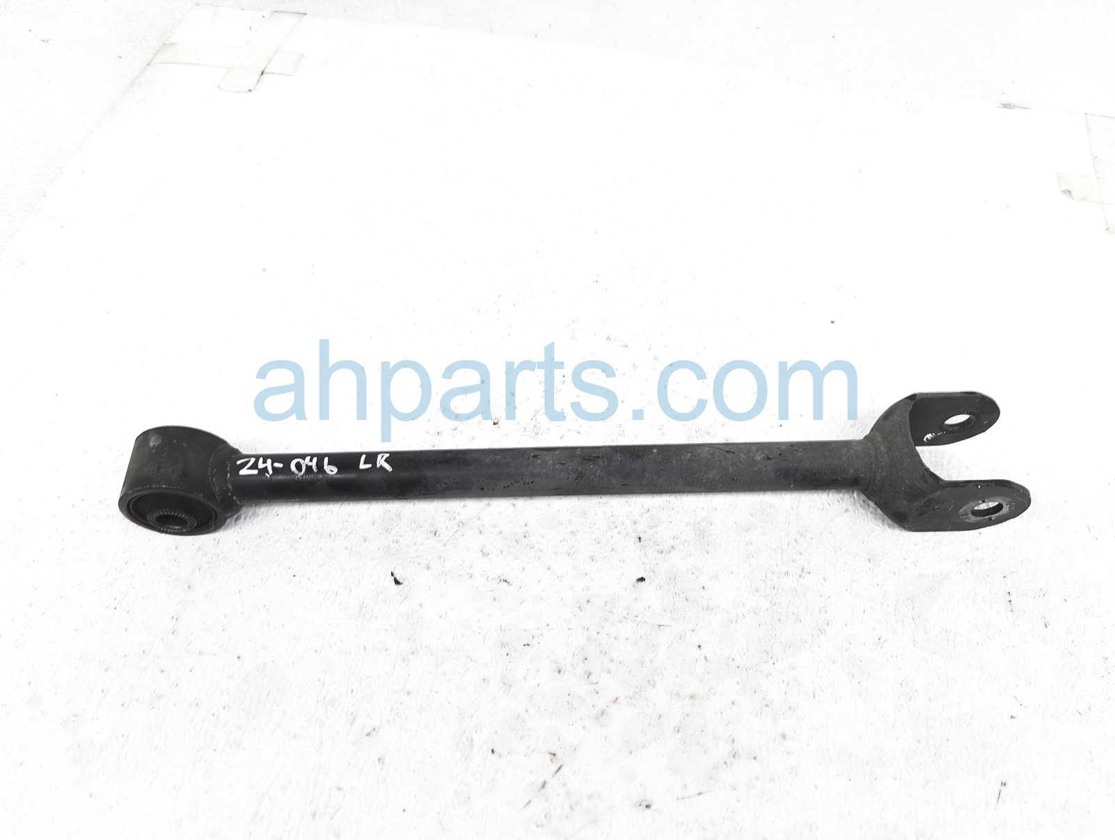 $49 Lexus RR/LH TRAILING CONTROL ARM $49 Lexus RR/LH TRAILING CONTROL ARM