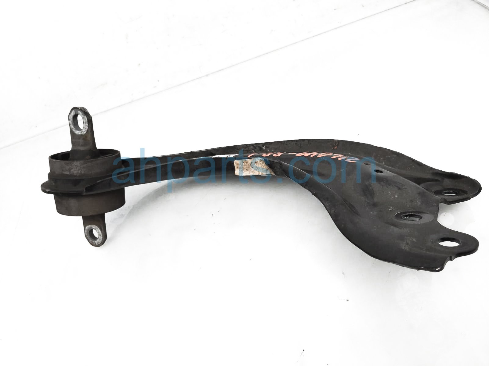 $85 Acura RR/LH TRAILING CONTROL ARM $85 Acura RR/LH TRAILING CONTROL ARM