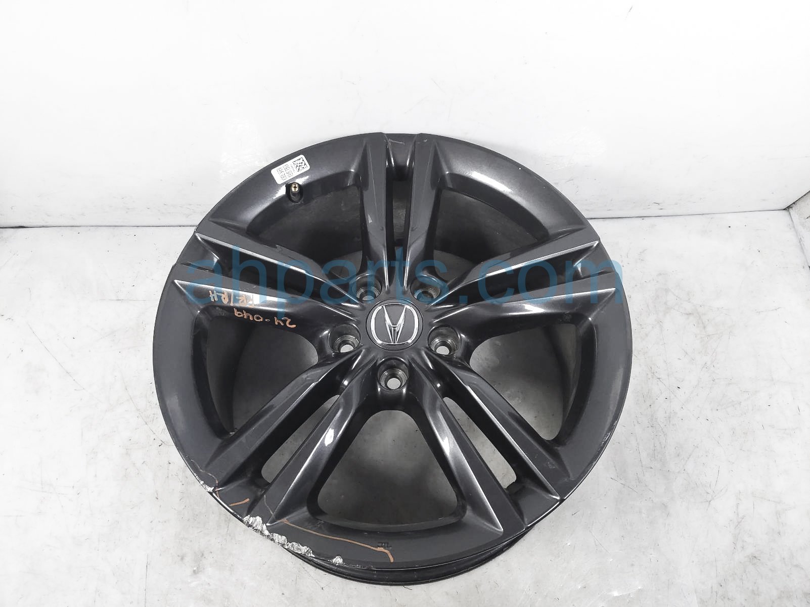 $125 Acura FR/RH WHEEL / RIM - CURB RASH $125 Acura FR/RH WHEEL / RIM - CURB RASH