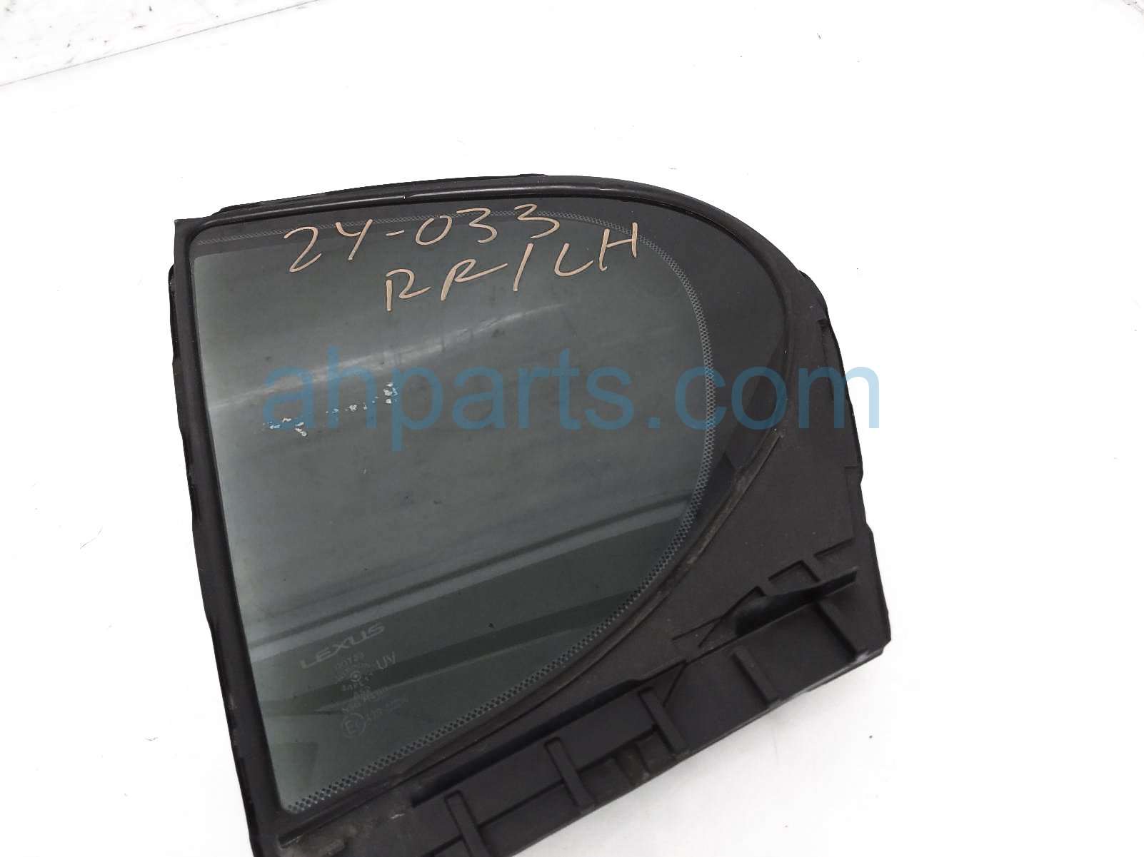 $65 Lexus RR/LH DOOR WINDOW VENT GLASS $65 Lexus RR/LH DOOR WINDOW VENT GLASS