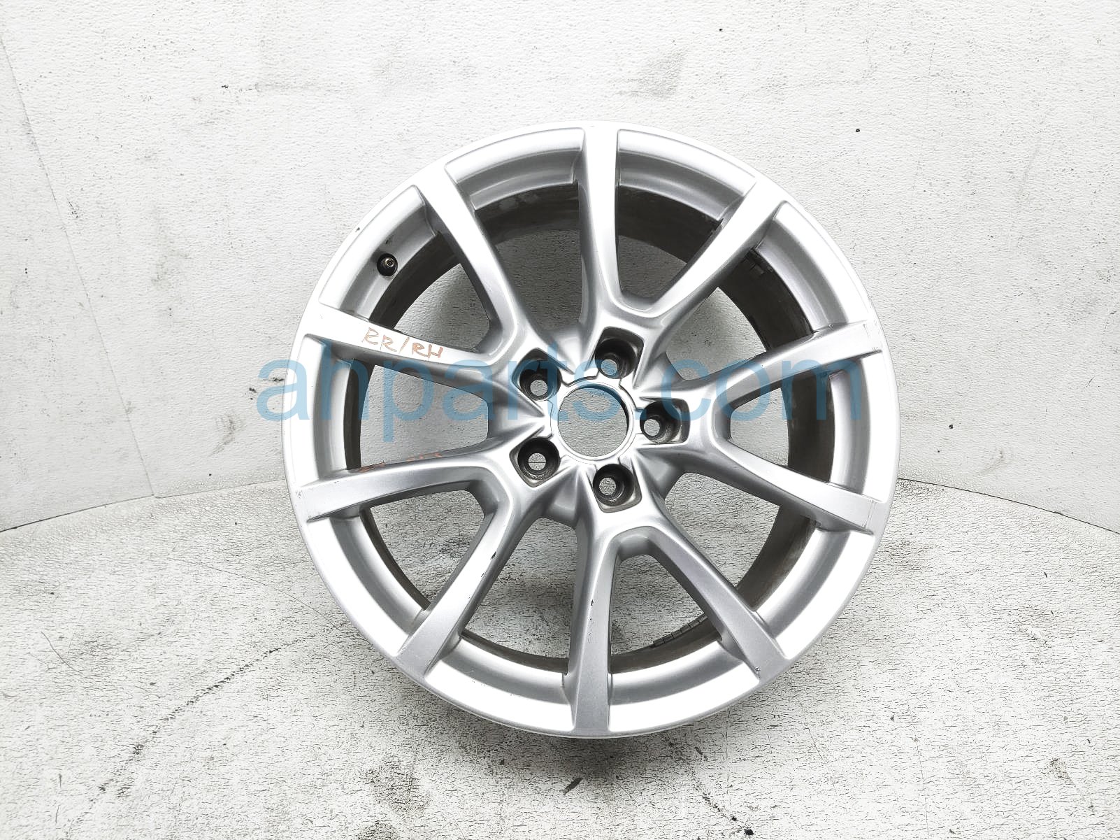 $125 Audi RR/RH WHEEL / RIM $125 Audi RR/RH WHEEL / RIM