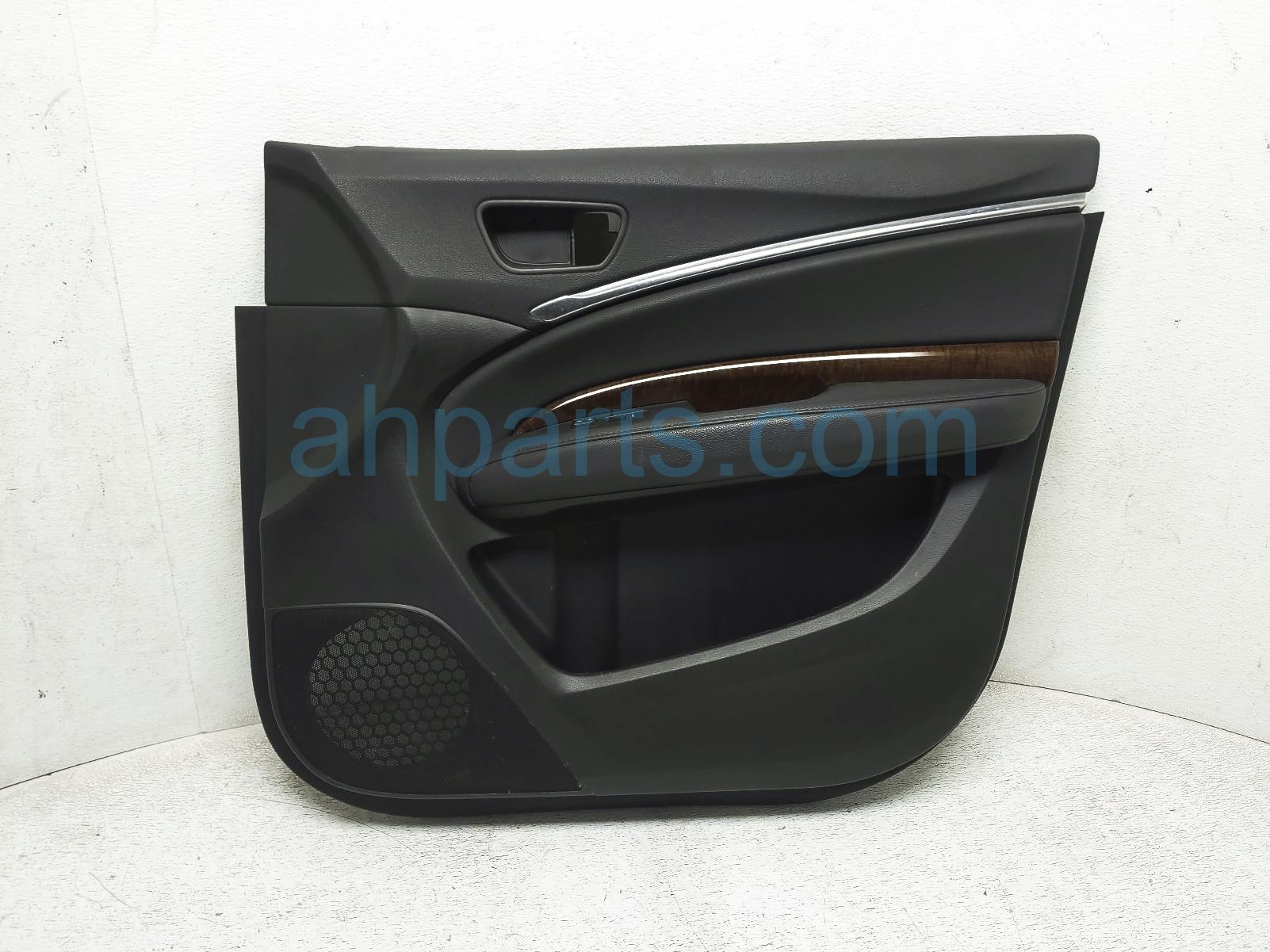 $195 Acura FR/RH INTERIOR DOOR PANEL - BLACK $195 Acura FR/RH INTERIOR DOOR PANEL - BLACK