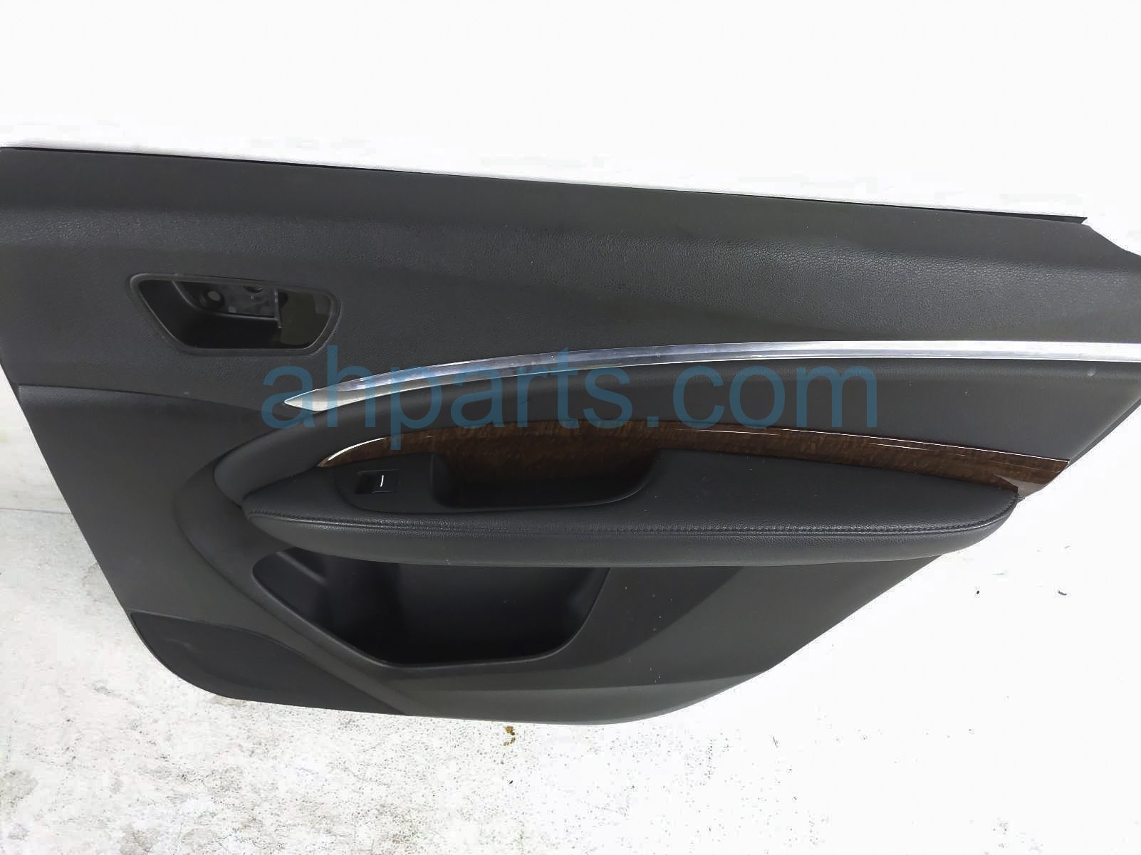 $125 Acura RR/RH INTERIOR DOOR PANEL - BLACK $125 Acura RR/RH INTERIOR DOOR PANEL - BLACK