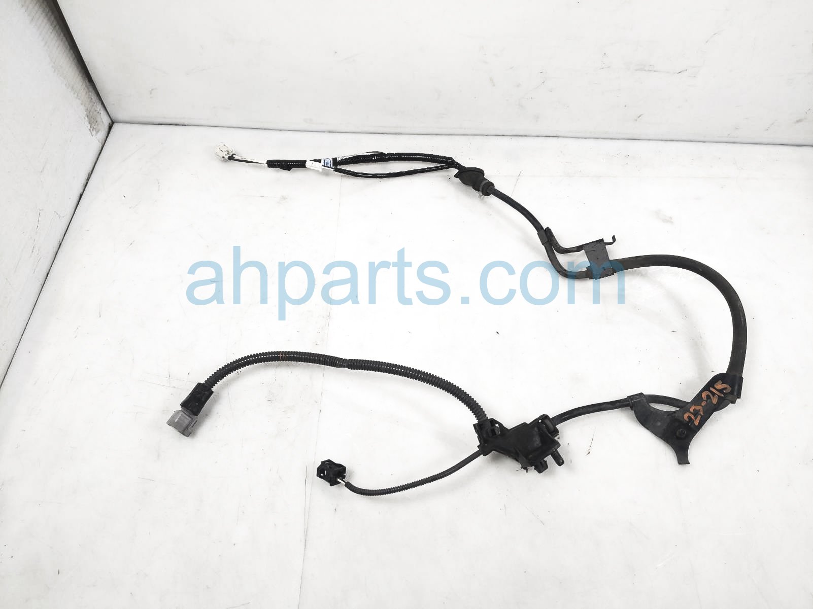$40 Toyota RR/RH ABS SPEED SENSOR- 2.0L SDN FWD $40 Toyota RR/RH ABS SPEED SENSOR- 2.0L SDN FWD