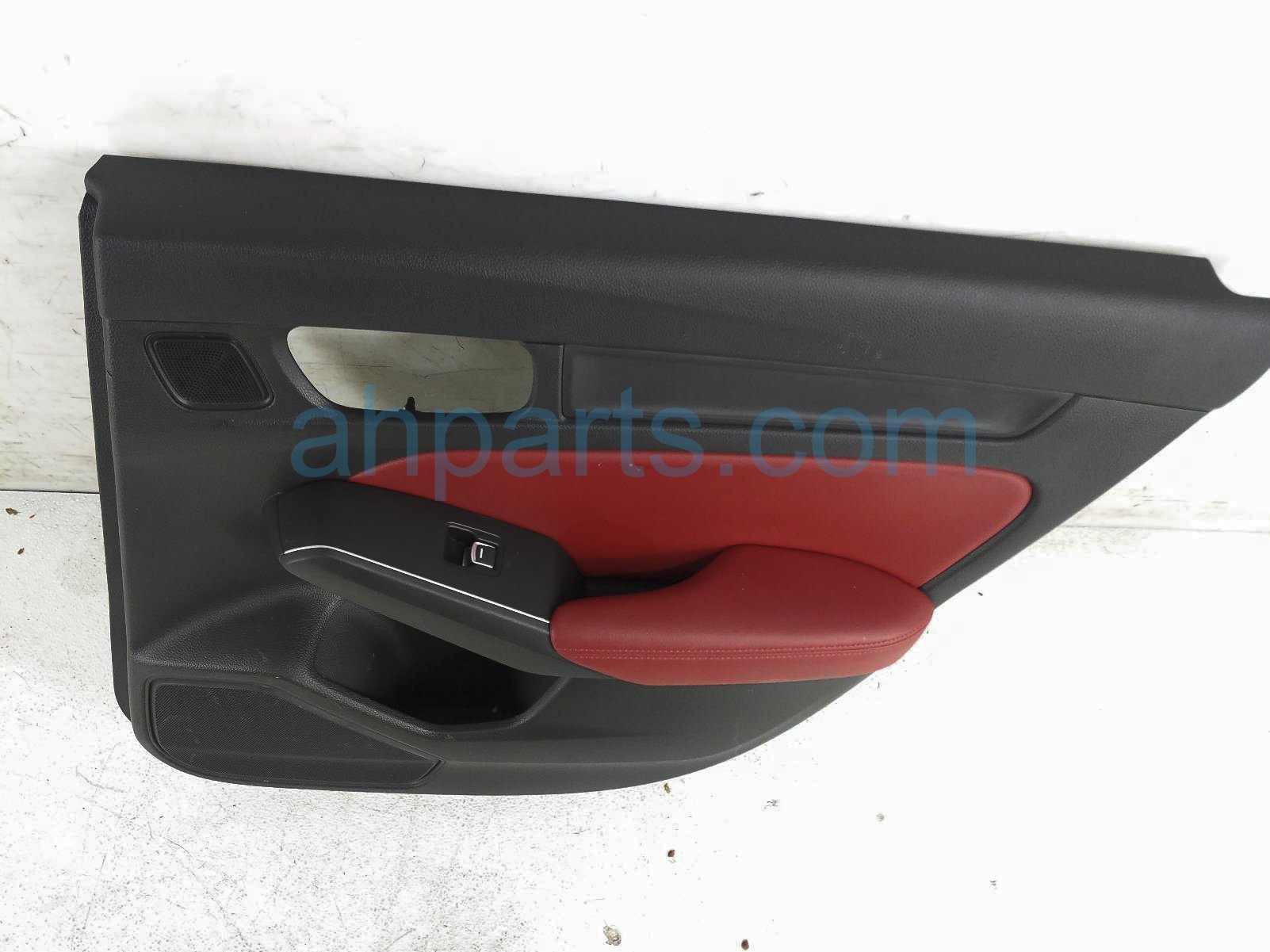 $150 Acura RR/RH INTERIOR DOOR PANEL - BLK/RED $150 Acura RR/RH INTERIOR DOOR PANEL - BLK/RED