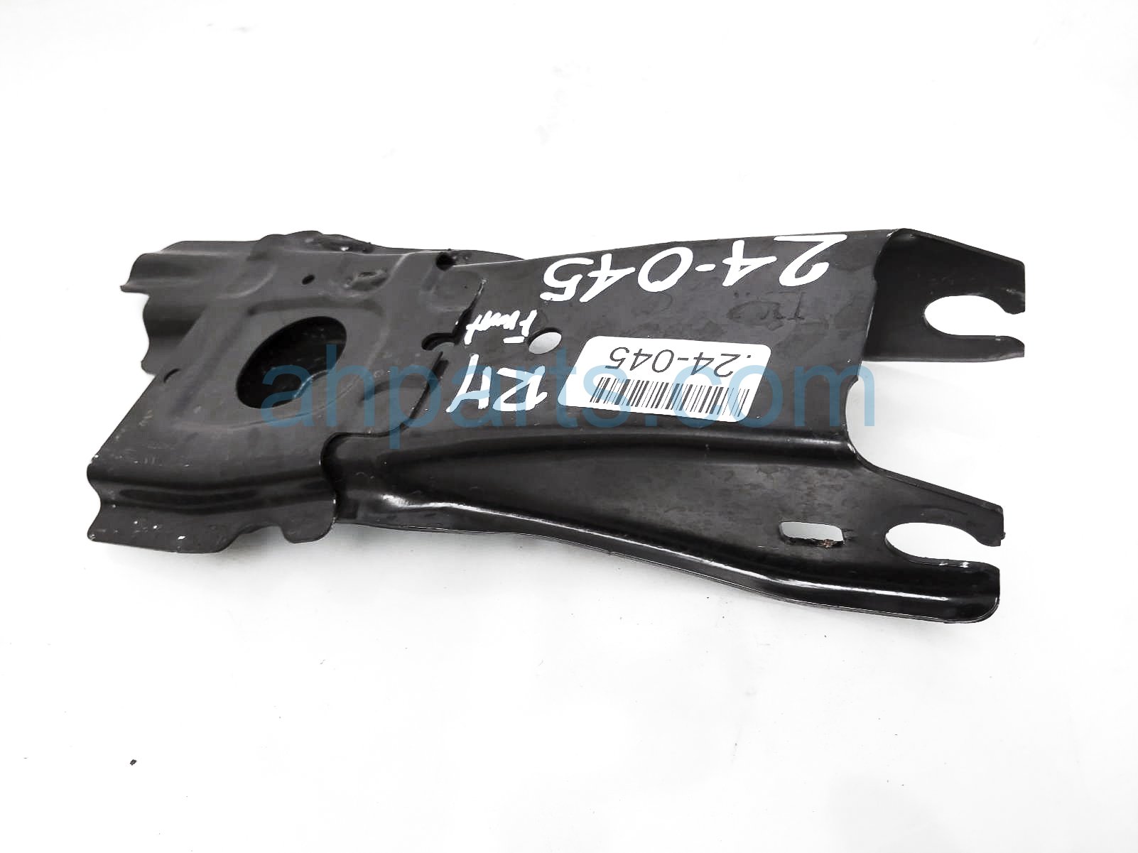 $30 Acura FRONT RH CROSS-MEMBER STAY BRACKET $30 Acura FRONT RH CROSS-MEMBER STAY BRACKET