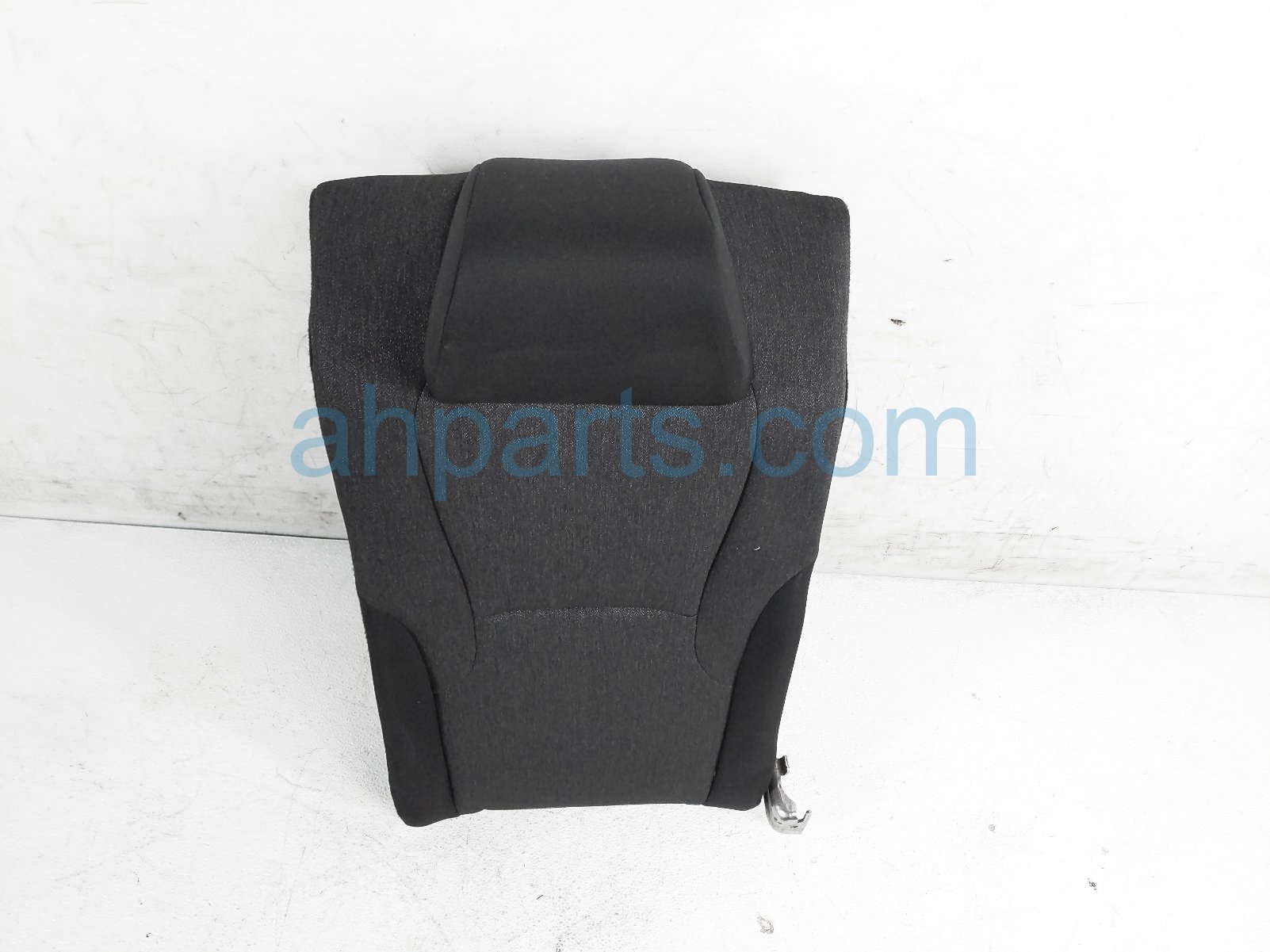 $100 Honda RR/LH UPPER SEAT HALF - BLACK CLOTH $100 Honda RR/LH UPPER SEAT HALF - BLACK CLOTH