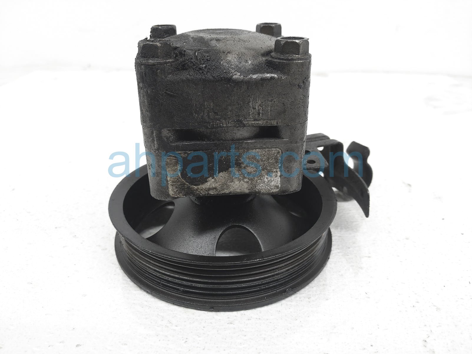$50 Volvo POWER STEERING PUMP $50 Volvo POWER STEERING PUMP