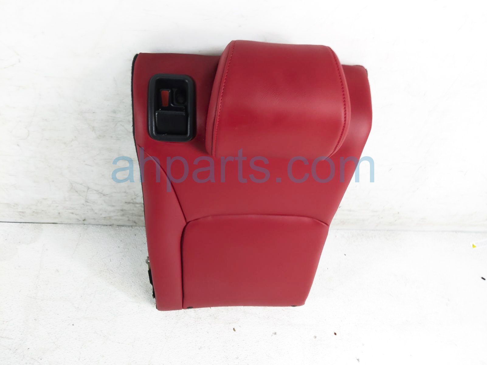 $150 Acura RR/RH UPPER SEAT CUSHION - RED $150 Acura RR/RH UPPER SEAT CUSHION - RED