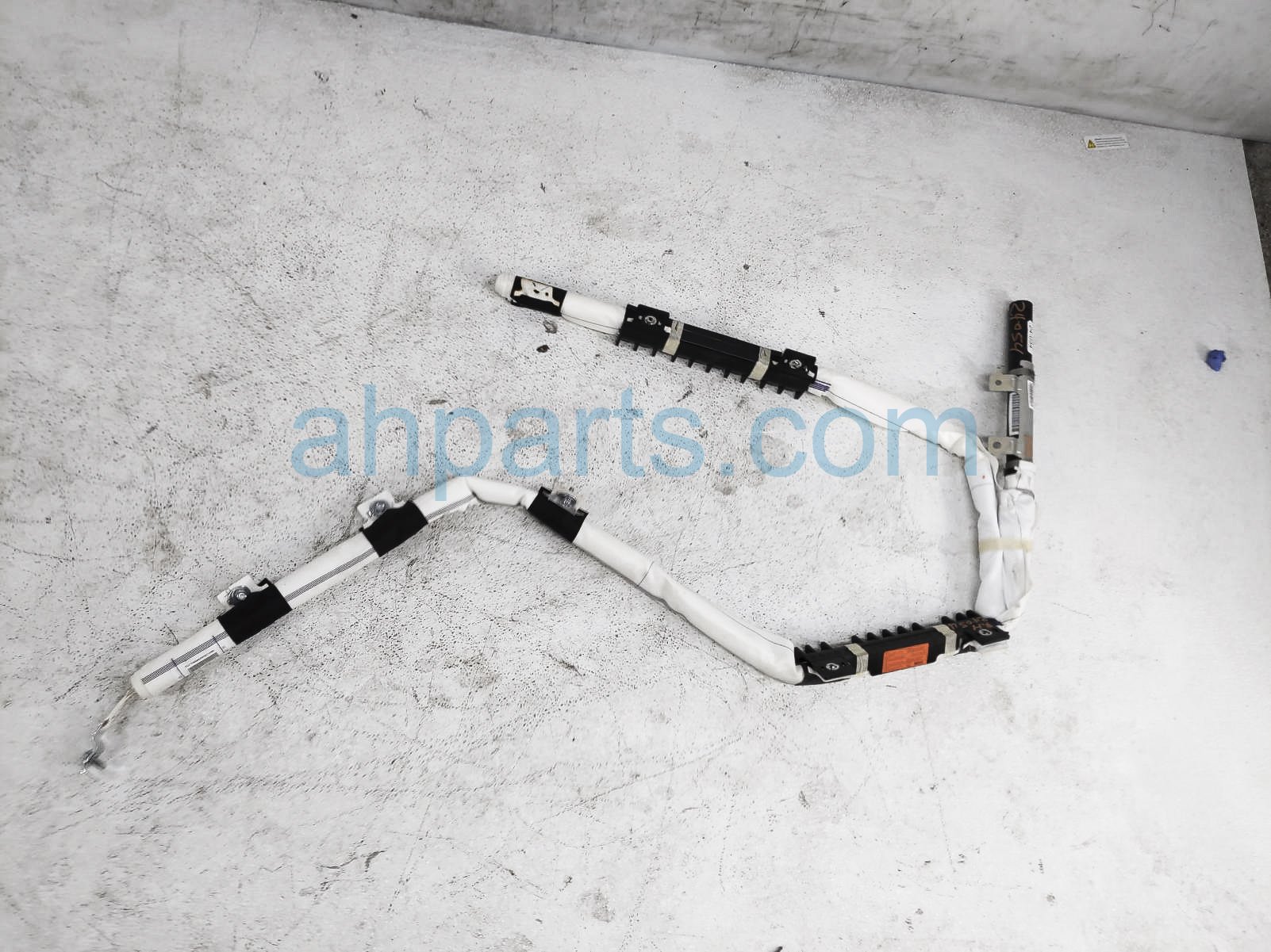 $275 Kia PASSENGER ROOF CURTAIN AIRBAG $275 Kia PASSENGER ROOF CURTAIN AIRBAG