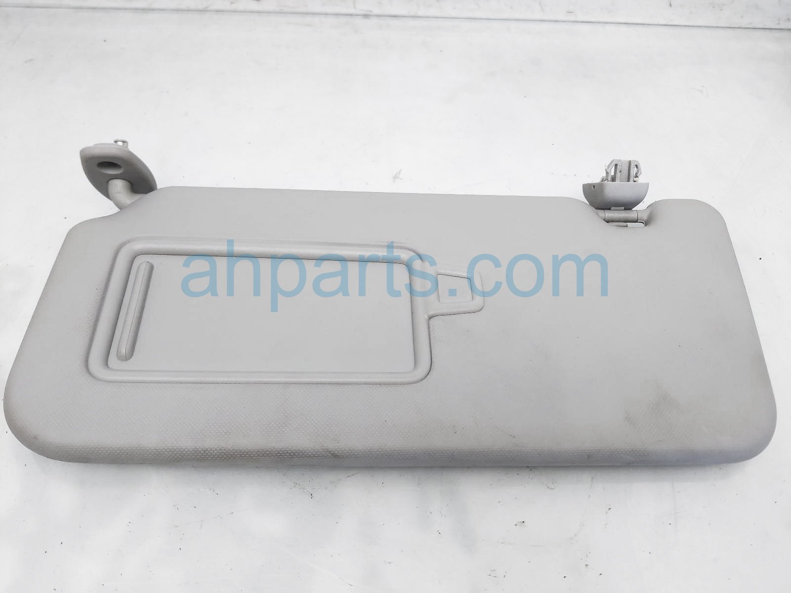 $45 Kia LH SUN VISOR - GREY $45 Kia LH SUN VISOR - GREY