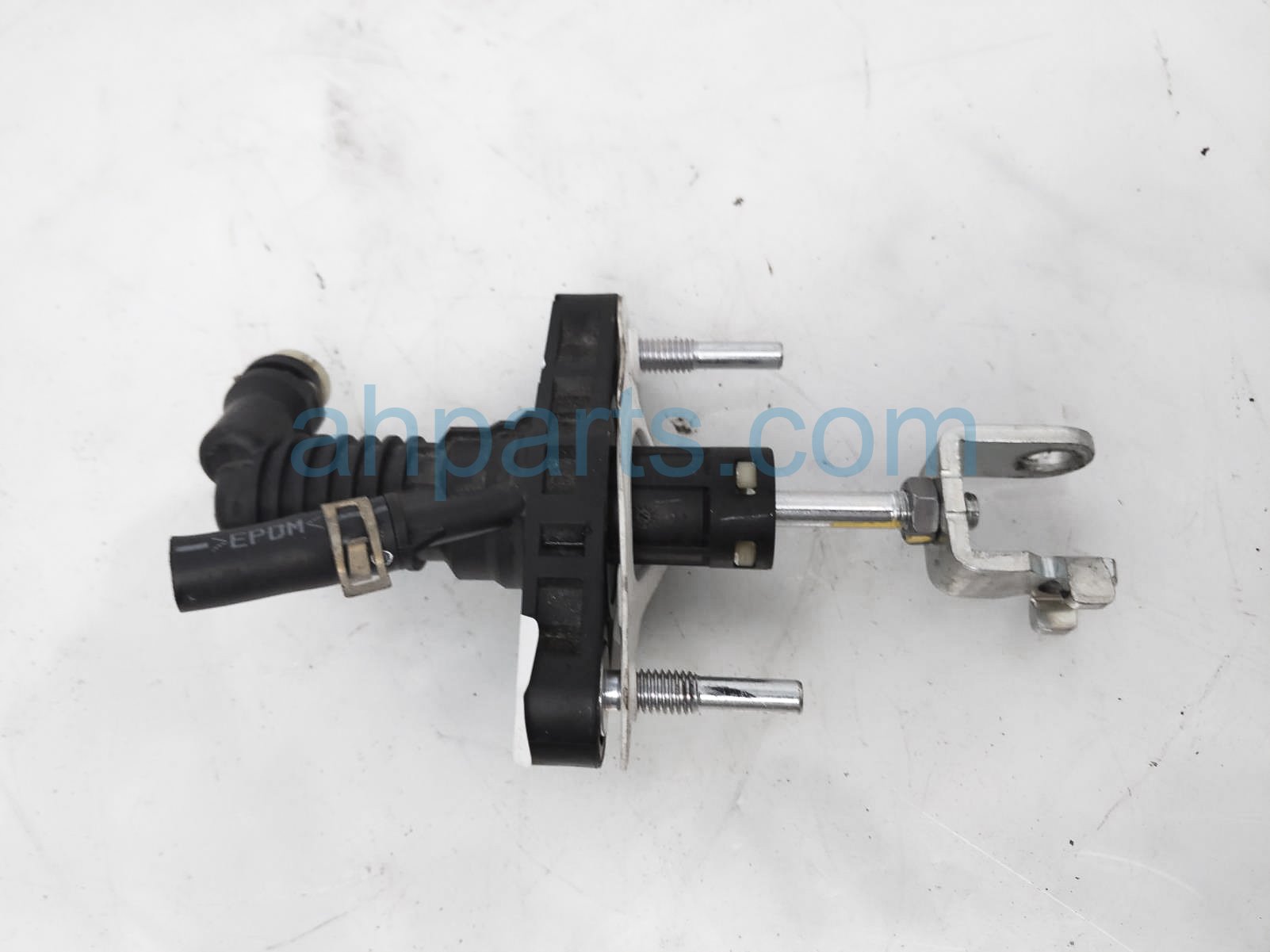 $39 Acura CLUTCH MASTER CYLINDER ASSY- M.T FWD $39 Acura CLUTCH MASTER CYLINDER ASSY- M.T FWD