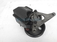 $65 Volvo POWER STEERING PUMP ASSY $65 Volvo POWER STEERING PUMP ASSY