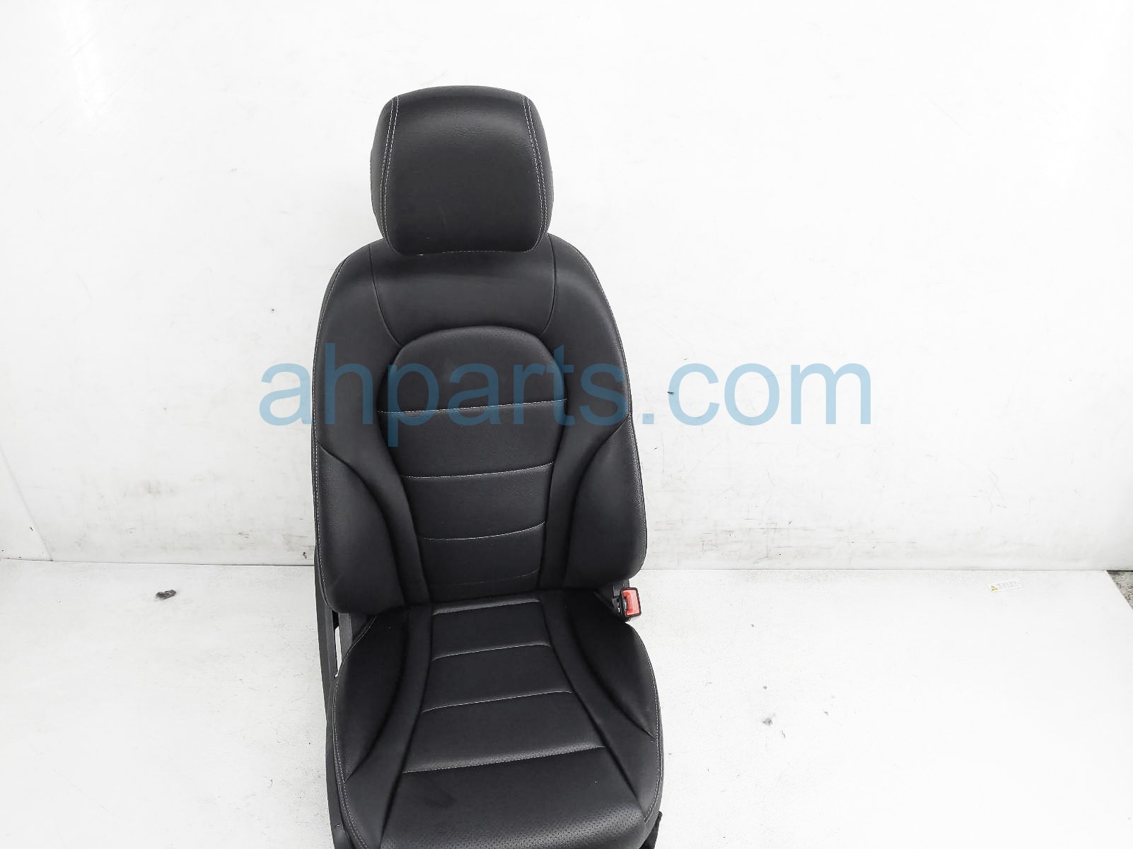 $350 Mercedes FR/RH SEAT - BLACK - W/ AIRBAG