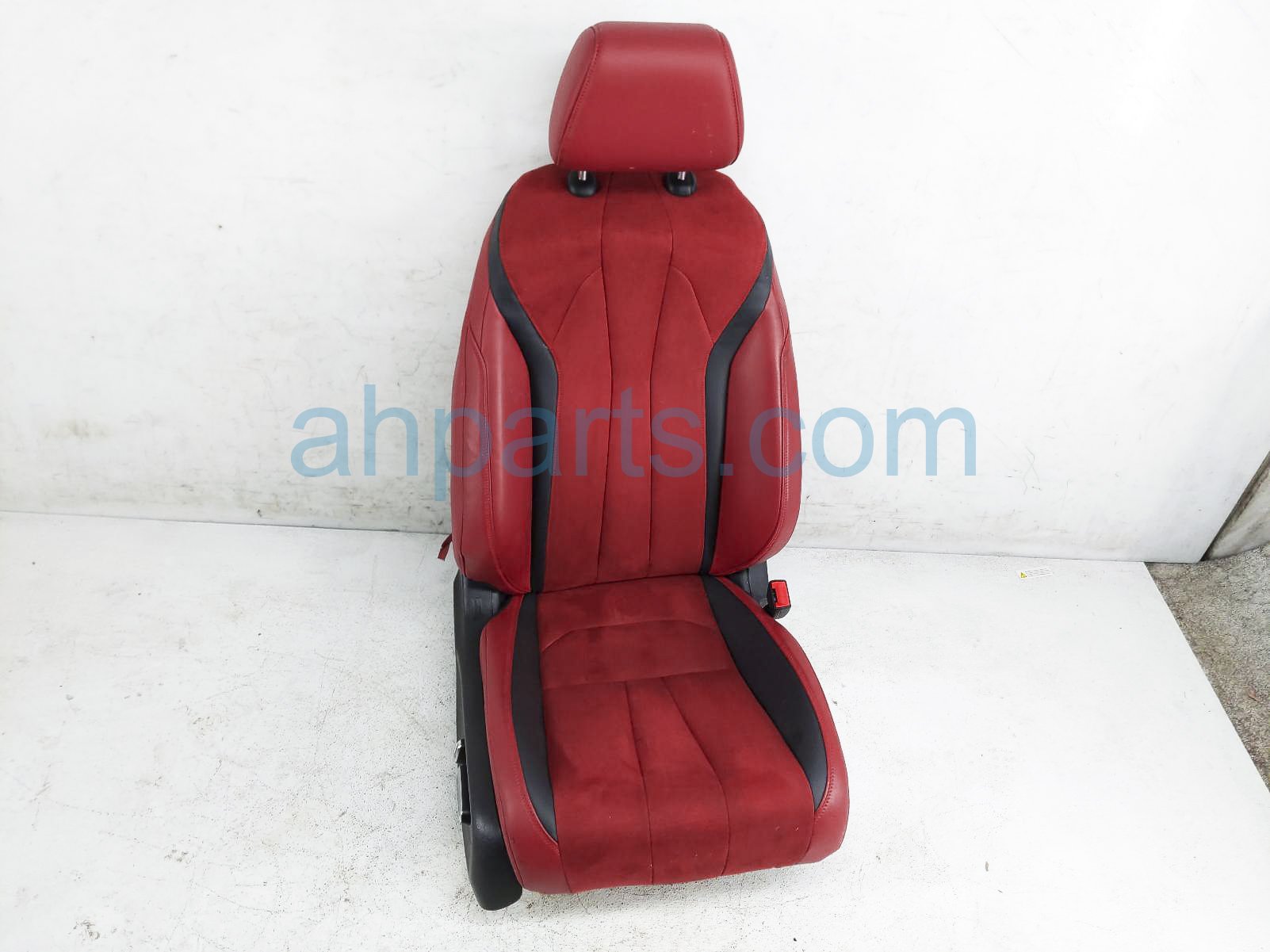 $350 Acura FR/RH SUEDE RED/BLK SEAT -- W/O BAG* $350 Acura FR/RH SUEDE RED/BLK SEAT -- W/O BAG*