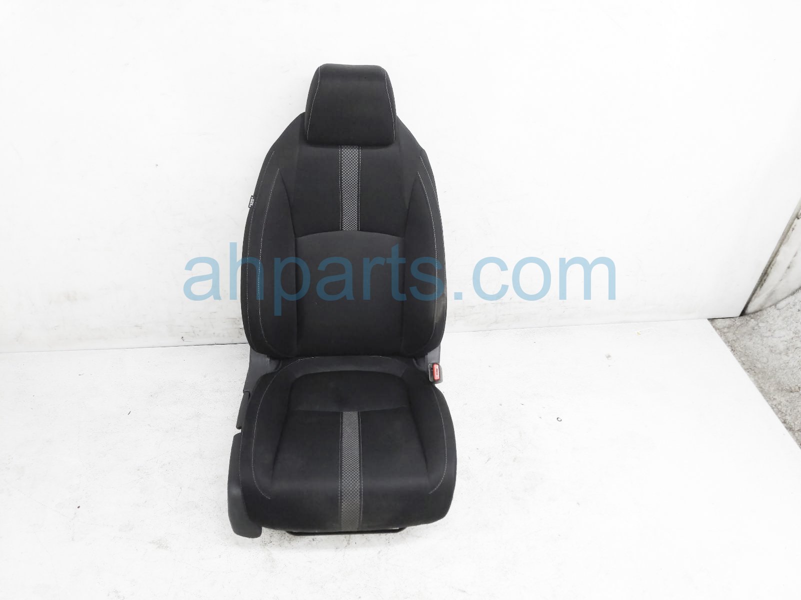$299 Honda FR/RH SEAT CLOTH- BLK- W/O AIRBAG * $299 Honda FR/RH SEAT CLOTH- BLK- W/O AIRBAG *