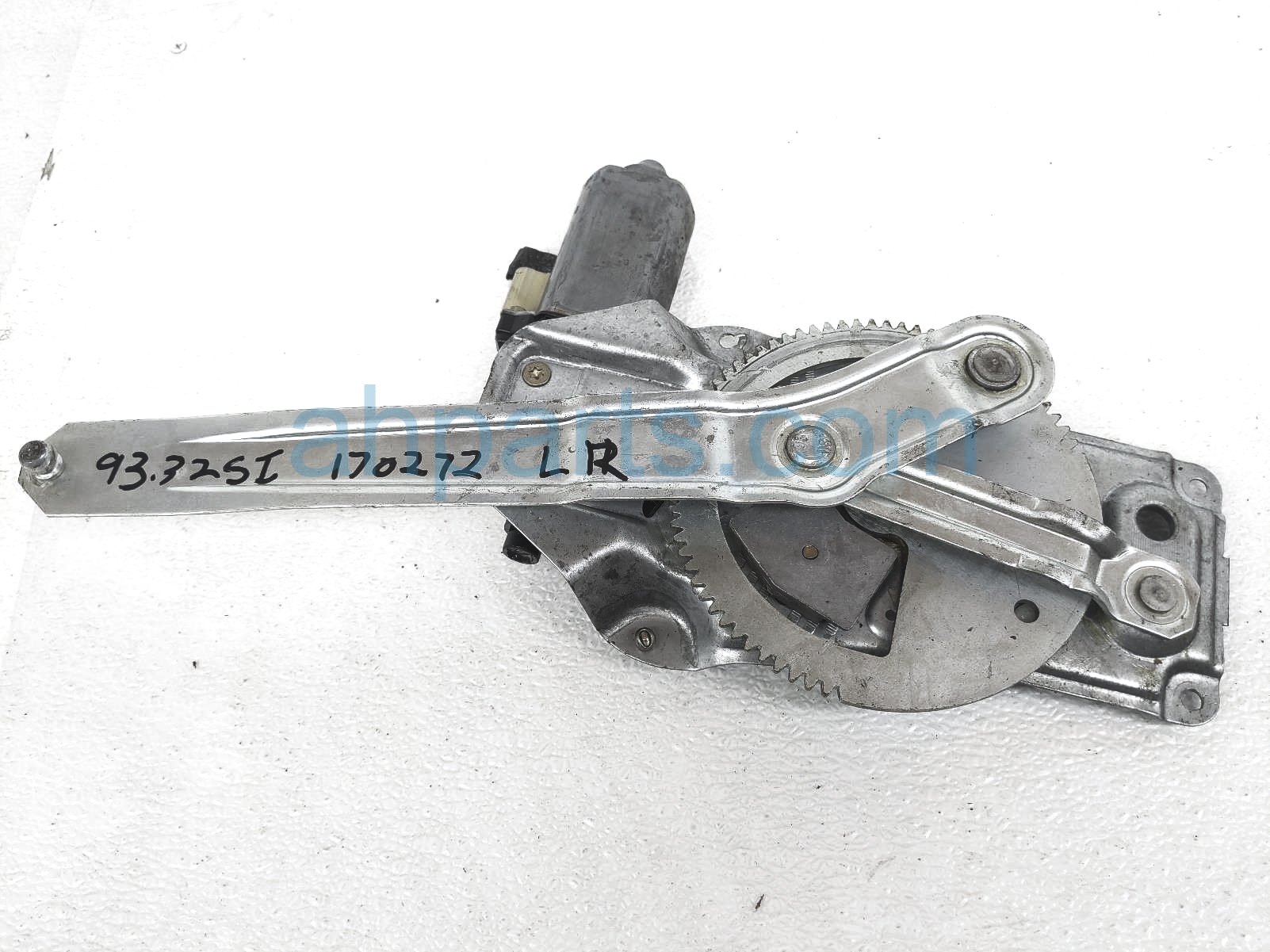 $45 BMW RR/LH WINDOW REGULATOR MOTOR $45 BMW RR/LH WINDOW REGULATOR MOTOR