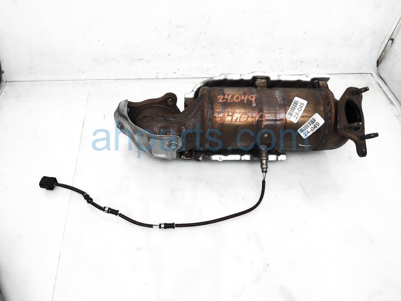 $1500 Acura EXHAUST CONVERTER MANIFOLD- 1.5L FWD $1500 Acura EXHAUST CONVERTER MANIFOLD- 1.5L FWD