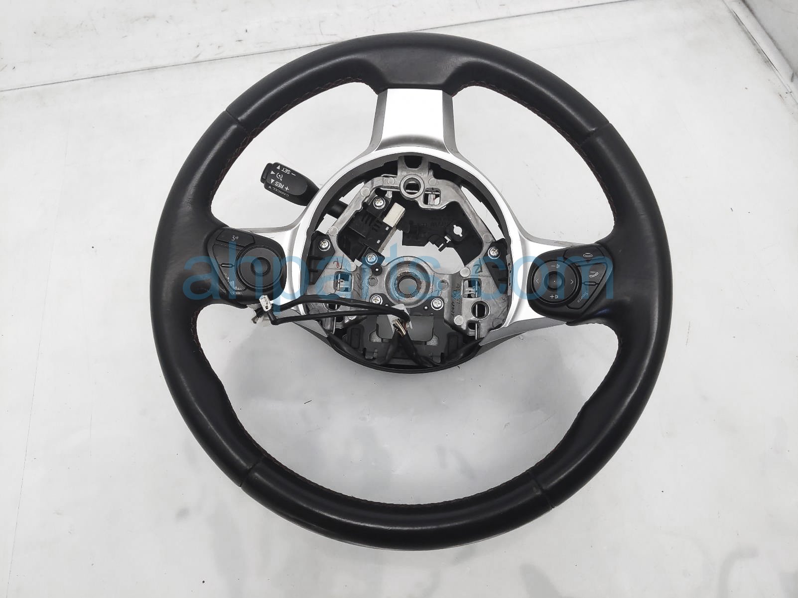 $199 Subaru STEERING WHEEL - BLACK - PREMIUM $199 Subaru STEERING WHEEL - BLACK - PREMIUM