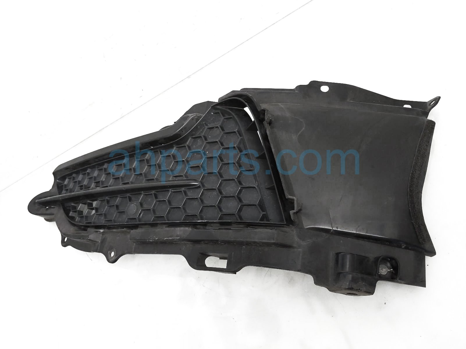 Sold 2017 Acura MDX Front Driver Fog Light Cover 71107-TZ5-A20