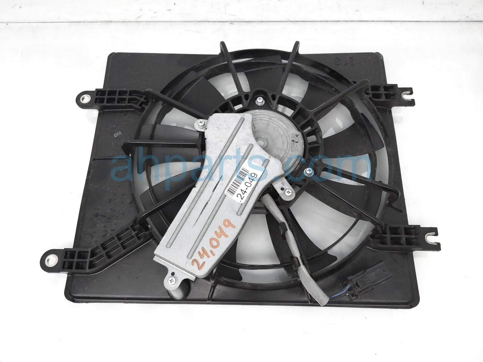 $199 Acura AC CONDENSER FAN ASSEMBLY